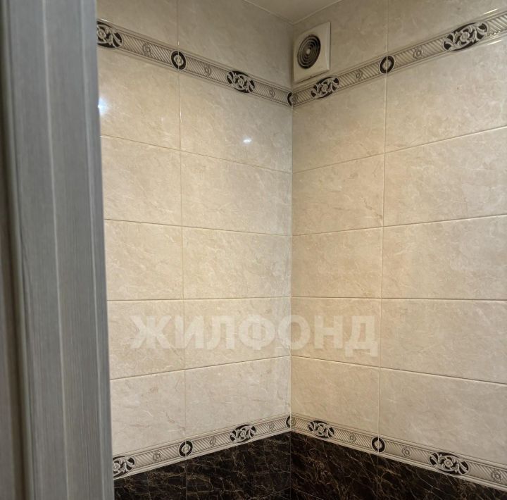 квартира г Новосибирск Золотая Нива ул Виталия Потылицына 11/1 фото 8