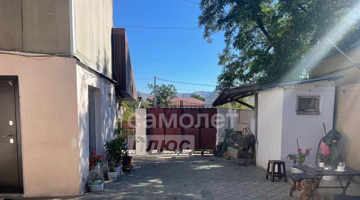 дом г Новороссийск р-н Центральный ул Клары Цеткин 15/2 фото 4