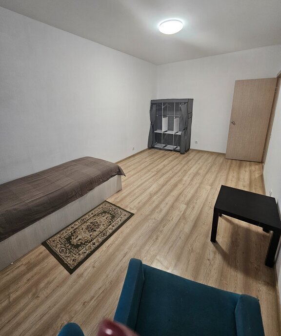 комната г Екатеринбург Чкаловская ул Академика Парина 4/2 фото 3