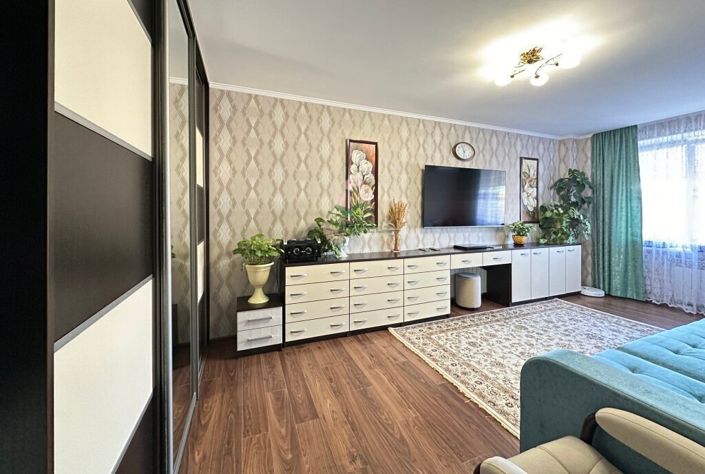 квартира г Саратов ул им Космодемьянской З.А 21а фото 6