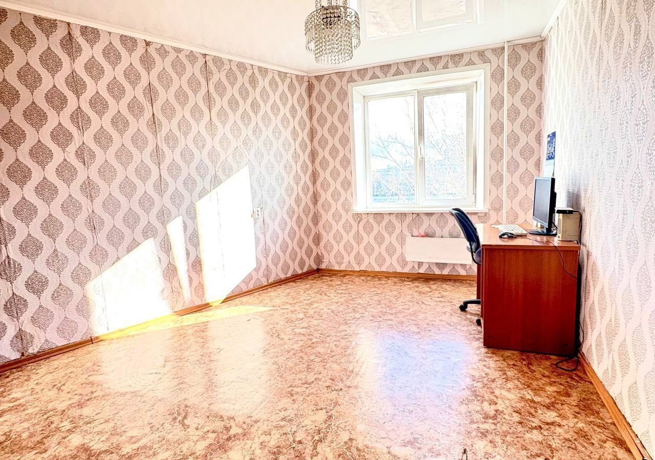 квартира г Тольятти р-н Центральный ул Голосова 44 фото 3