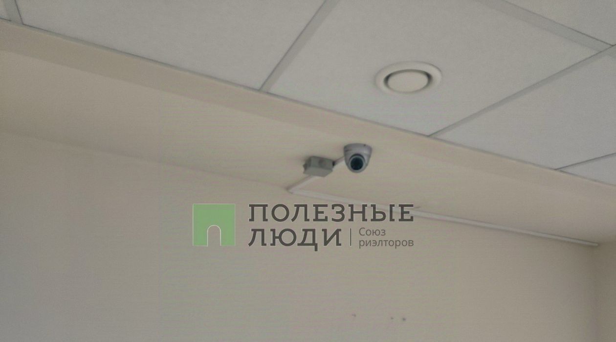 свободного назначения г Саратов р-н Волжский ул им Исаева Н.В. 22 фото 9