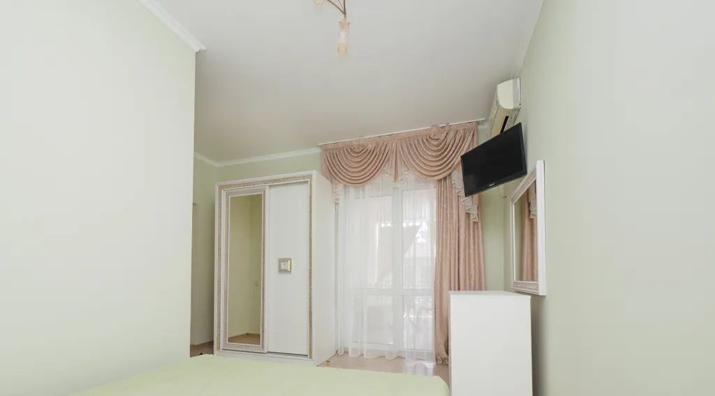 комната г Сочи р-н Адлерский ул Просвещения 126а фото 5