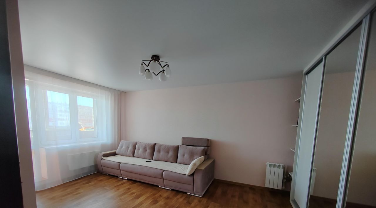 квартира г Омск р-н Кировский б-р Архитекторов 4 фото 2