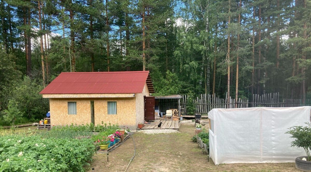дом г Верхняя Пышма снт Изумруд фото 13