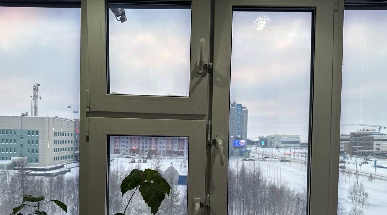 квартира г Новый Уренгой мкр Советский 9/2 фото 4