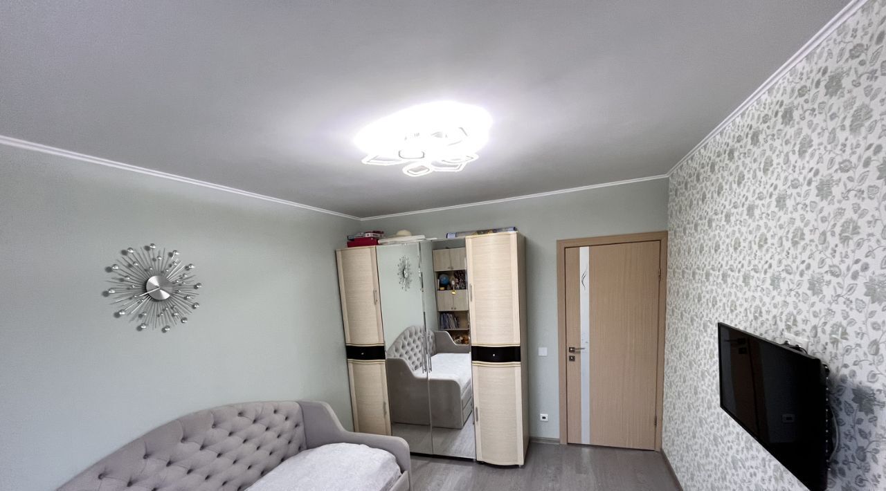 квартира г Саратов р-н Октябрьский ул им Симбирцева В.Н. 14 фото 11