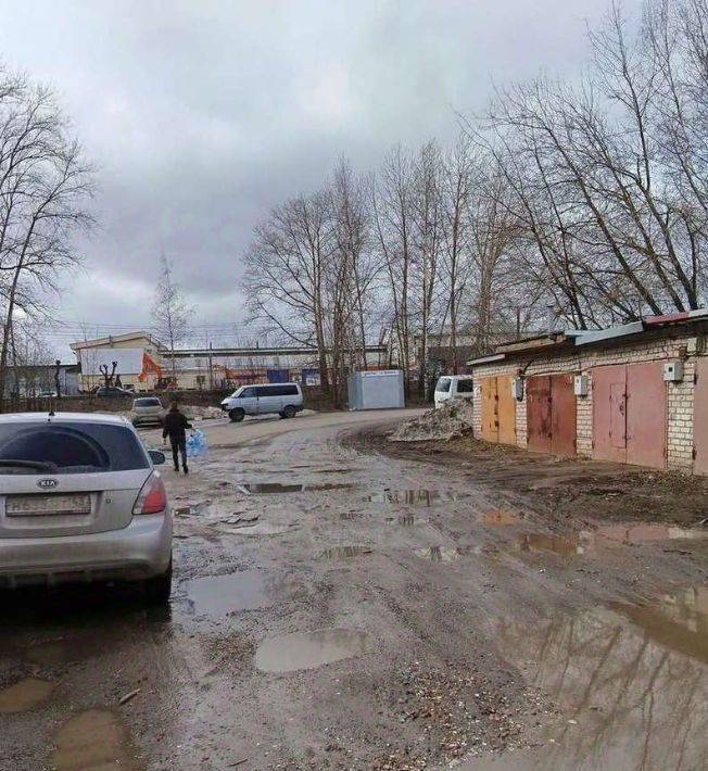 гараж г Киров р-н Ленинский ул Производственная 44 фото 4