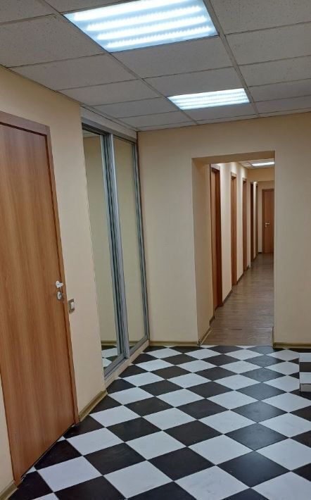 свободного назначения г Санкт-Петербург Горный институт, просп. Средний Васильевского острова, 99/18 фото 17