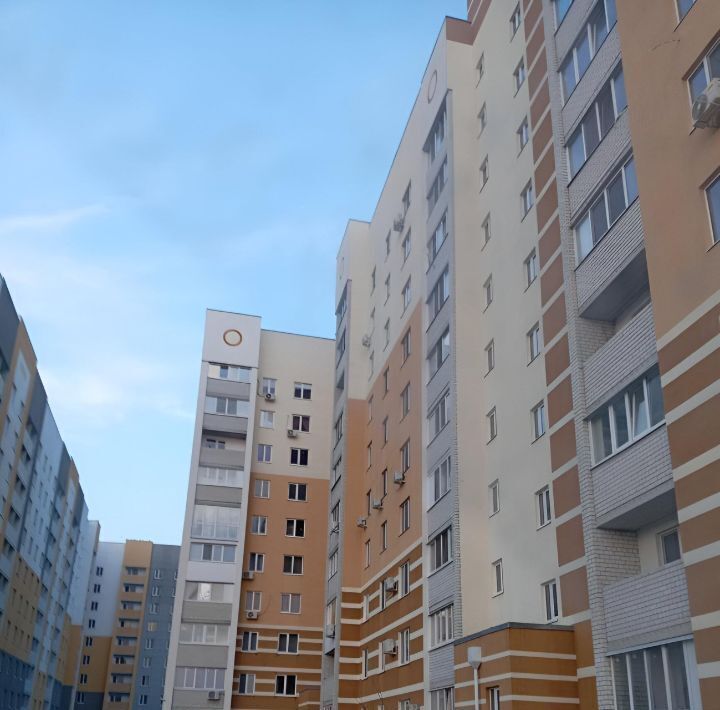 квартира г Саратов р-н Волжский ул Усть-Курдюмская 49а фото 9