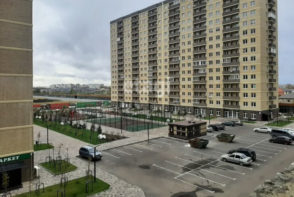 квартира г Краснодар р-н Прикубанский ул им. лётчика Позднякова 2к/15 фото 23