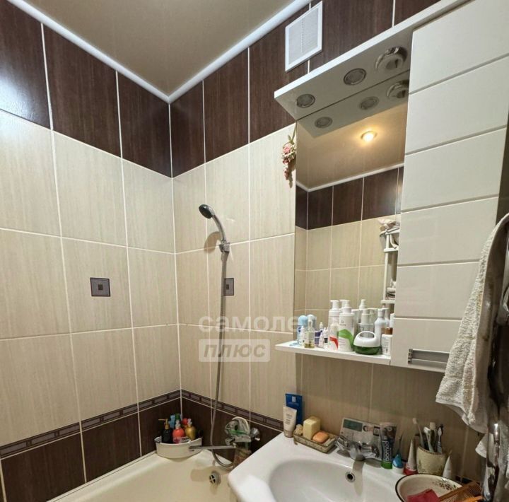 квартира г Астрахань р-н Кировский ул Куликова 13к/3 фото 8