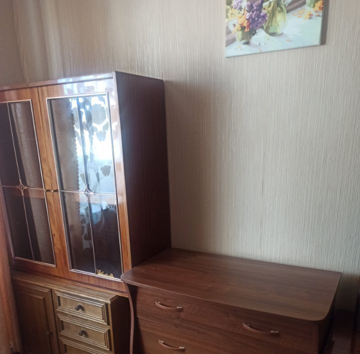 квартира г Саратов р-н Ленинский 6-й квартал ул им Лебедева-Кумача В.И. 72а фото 9