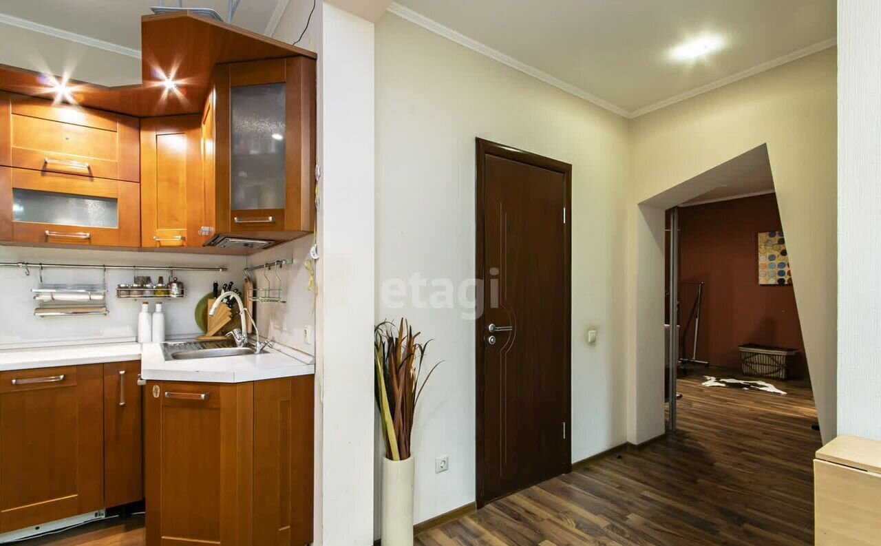 квартира г Тюмень р-н Центральный ул Салтыкова-Щедрина 53 фото 26
