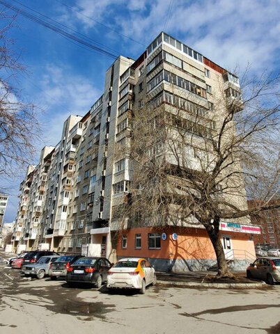 р-н Орджоникидзевский ул Уральских рабочих 8 фото