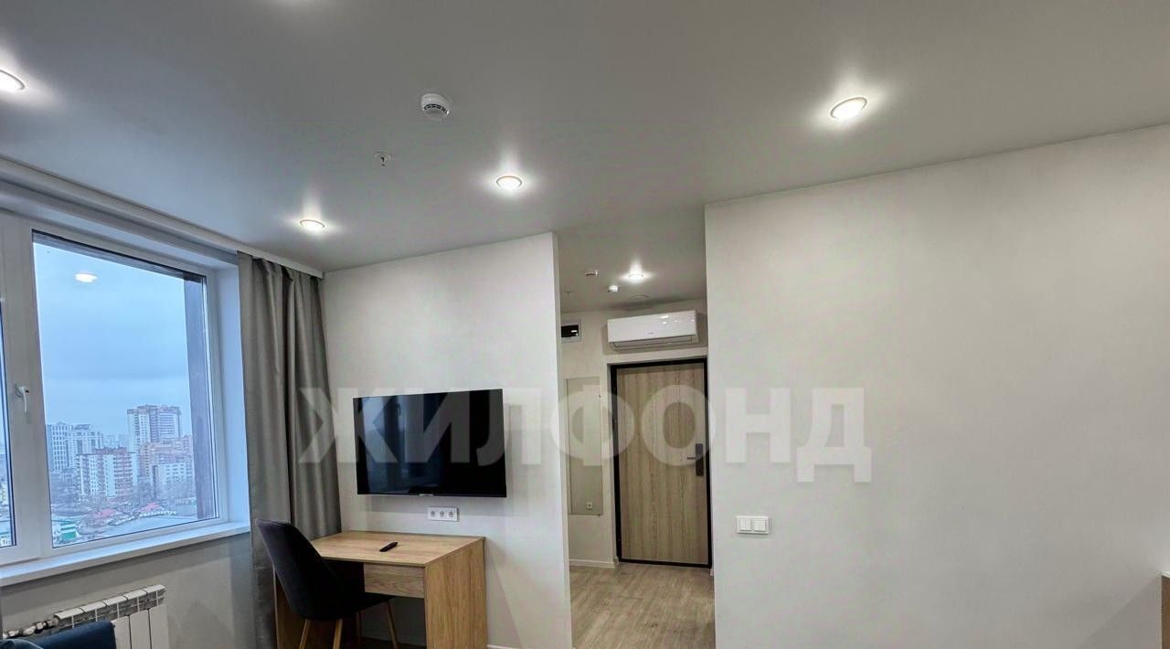квартира г Новосибирск Октябрьская ул Кирова 113/2 фото 2