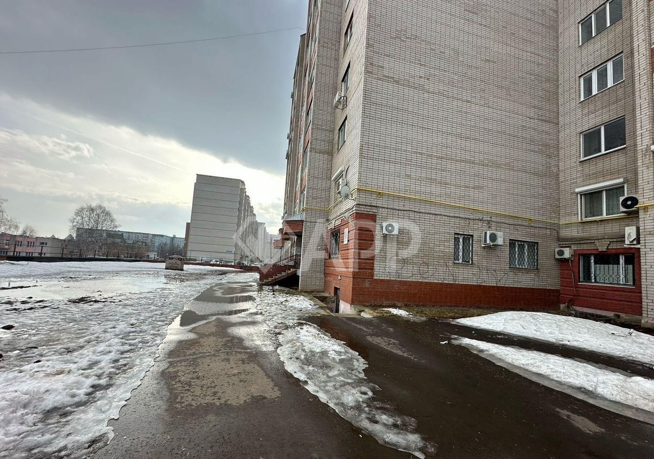 офис г Набережные Челны р-н Комсомольский ГЭС Республика Татарстан Татарстан, комплекс 4А, 1 фото 3