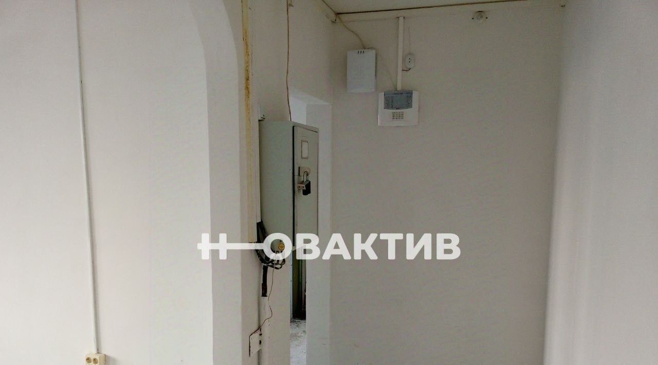 торговое помещение г Новосибирск р-н Калининский ул Родники 1 жилой район «Родники» Микрорайон №6 фото 7