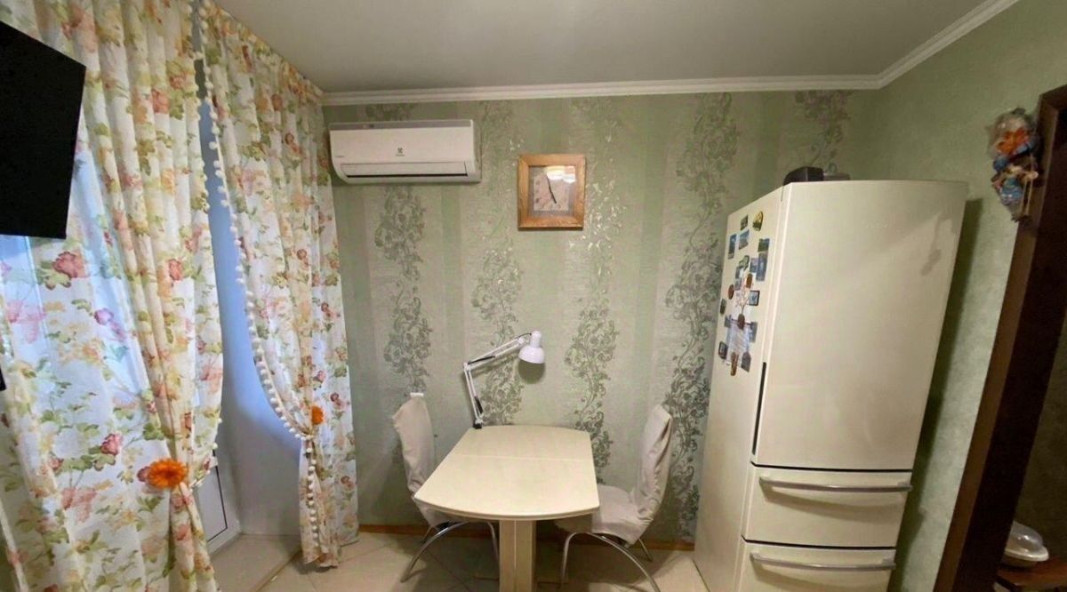 квартира г Саратов р-н Заводской ул. Имени Г. К. Орджоникидзе, 13/5 фото 8