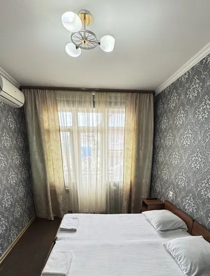 комната г Сочи р-н Адлерский Адлер пер Фермерский 6/8а жилрайон фото 4