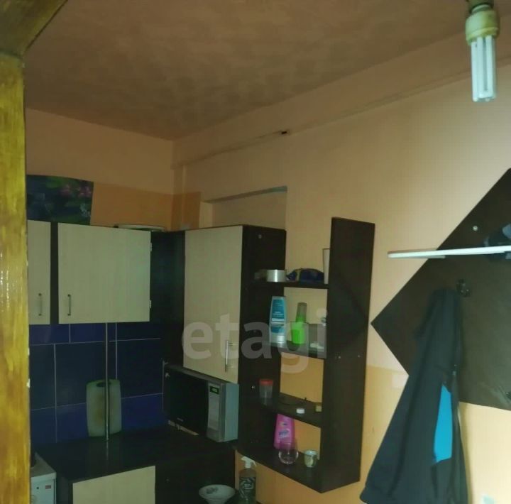 комната г Новокузнецк р-н Заводской ул Климасенко 24/1 фото 2