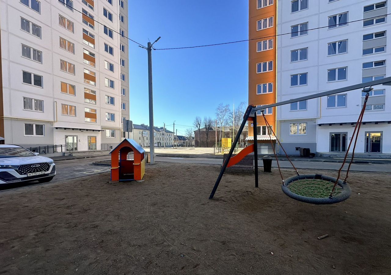 квартира г Смоленск р-н Заднепровский ул Седова 18 фото 2