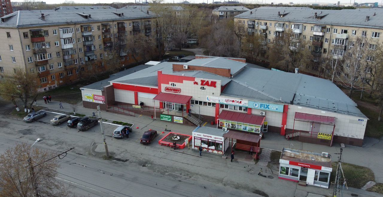 торговое помещение г Челябинск р-н Тракторозаводский ул Бажова 38а фото 1