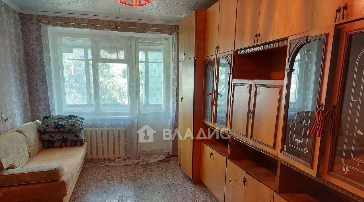квартира г Волгоград р-н Тракторозаводский ул им. Луговского 11 фото 3