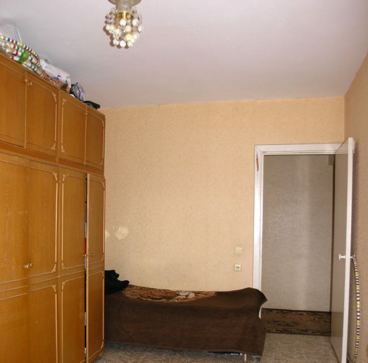 квартира г Волгоград р-н Дзержинский ул Шекснинская 32 фото 8
