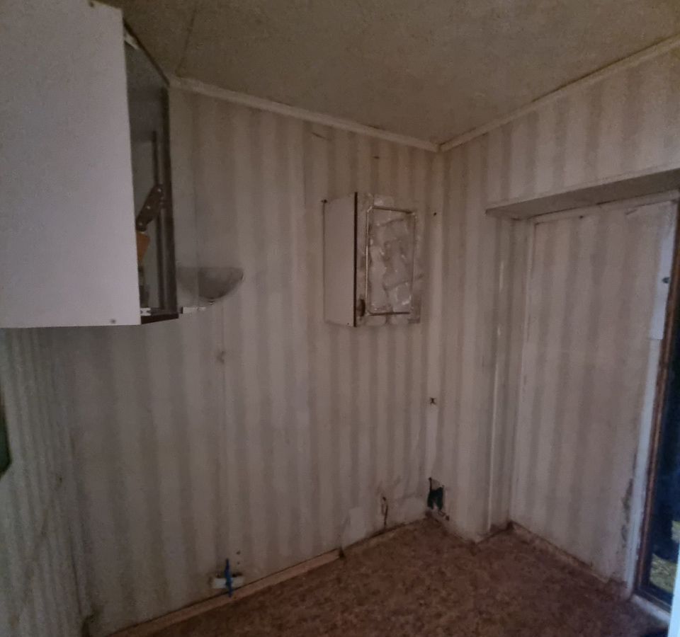 комната г Тольятти р-н Центральный ул Победы 17 фото 8