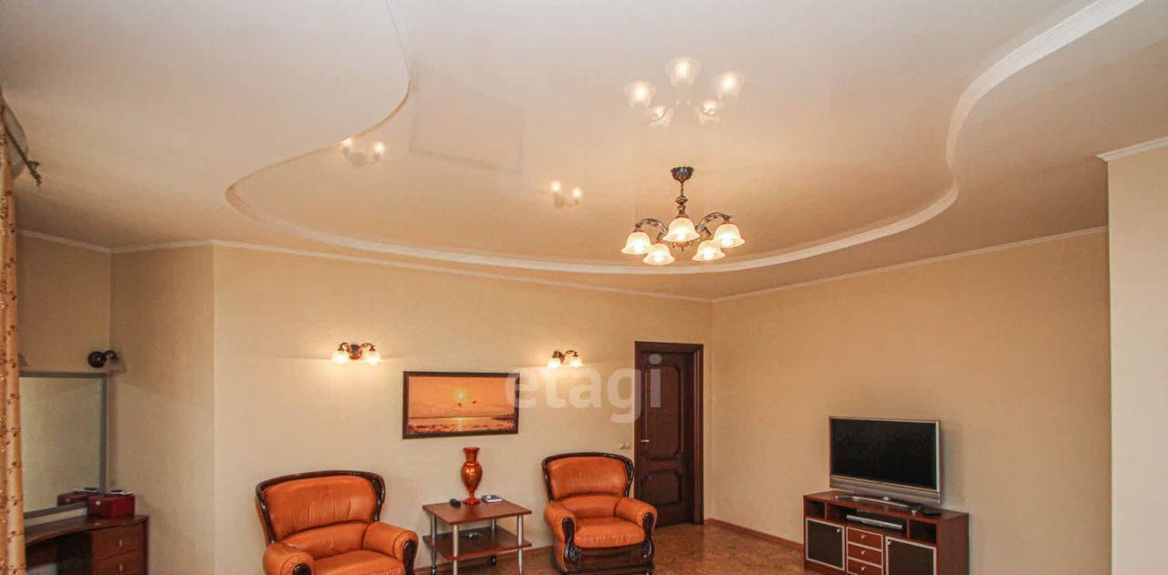 квартира г Тюмень р-н Центральный ул Сургутская 11к/3 фото 38