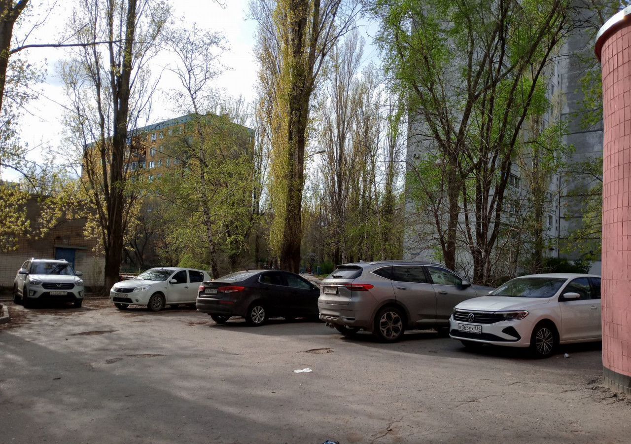 квартира г Волгоград р-н Дзержинский район Семь Ветров ул 8-й Воздушной Армии 9 фото 38