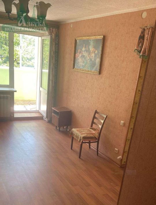квартира г Смоленск р-н Ленинский ул Академика Петрова 16 фото 2