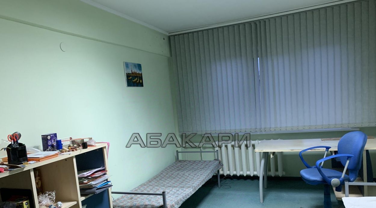 квартира г Красноярск р-н Свердловский ул Александра Матросова 5а фото 10