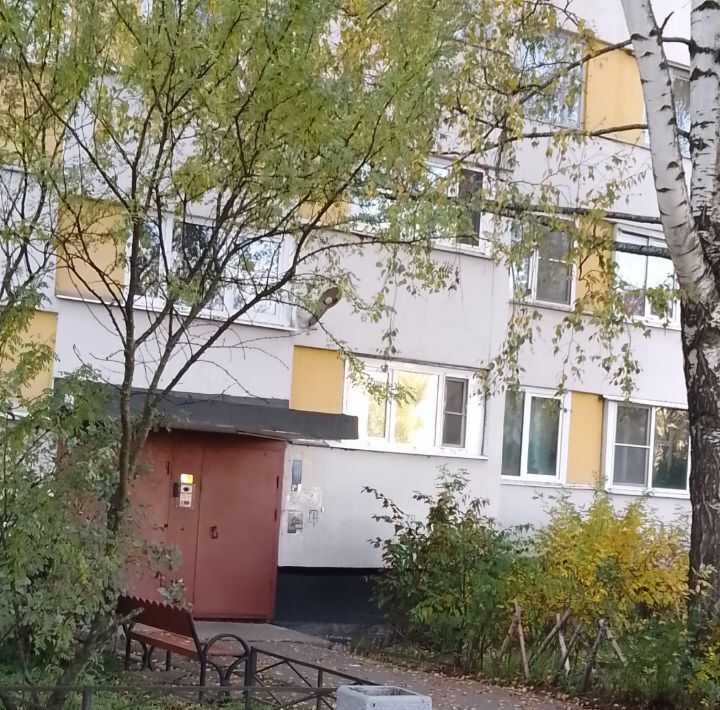 квартира г Санкт-Петербург метро Проспект Ветеранов ул Генерала Симоняка 18 округ Ульянка фото 3