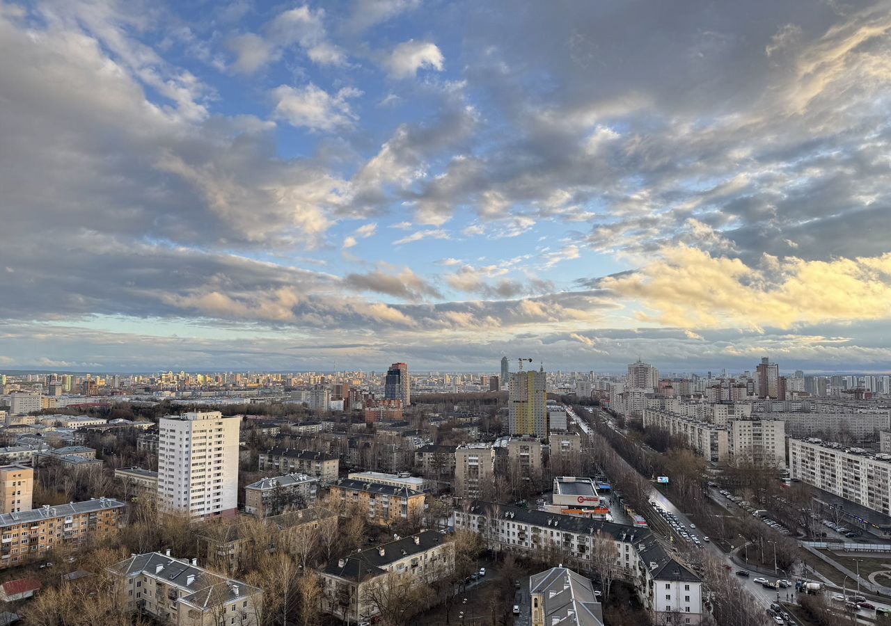 квартира г Екатеринбург р-н Кировский Машиностроителей ЖК «Тёплые кварталы» ул. Блюхера, 38 фото 11