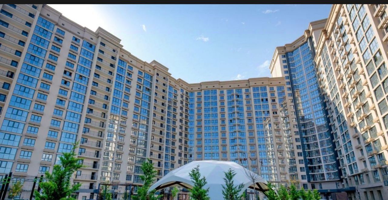 квартира г Краснодар р-н Западный ул им. Дзержинского 95 фото 1