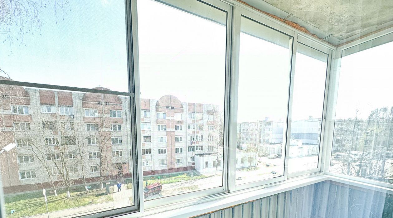 квартира г Брянск р-н Бежицкий ул Молодой Гвардии 85 фото 8