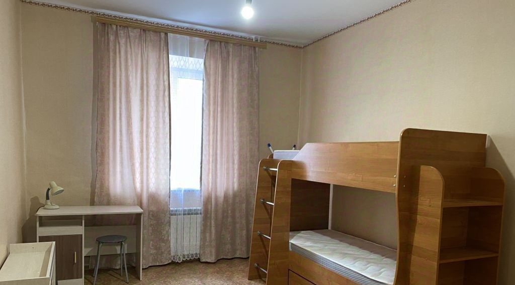квартира г Саратов р-н Кировский Солнечный 2 ул им Зыбина П.М. 8 фото 1