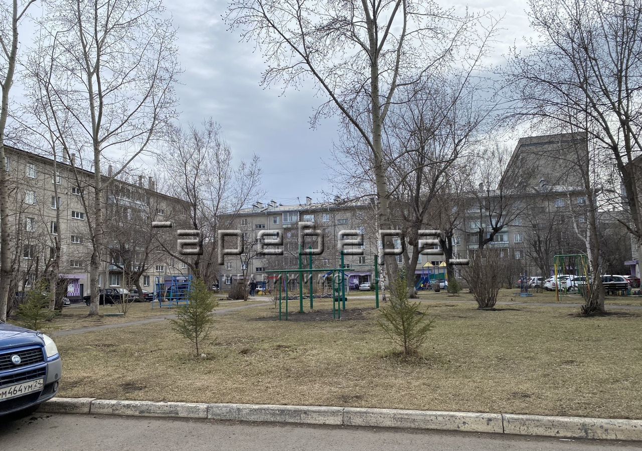 квартира г Красноярск р-н Железнодорожный ул Толстого 45 фото 3