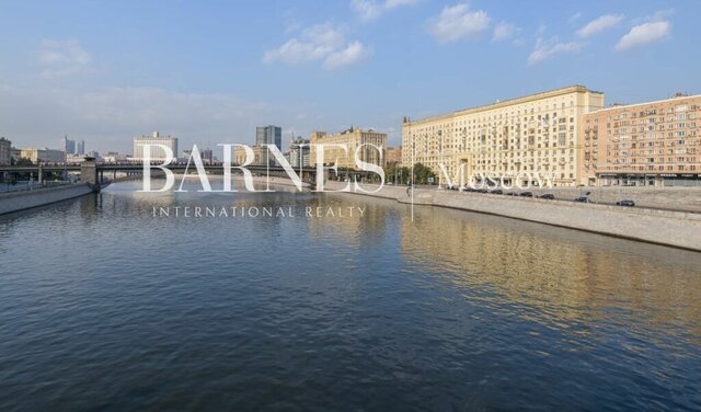 метро Смоленская дом 2а муниципальный округ Арбат фото