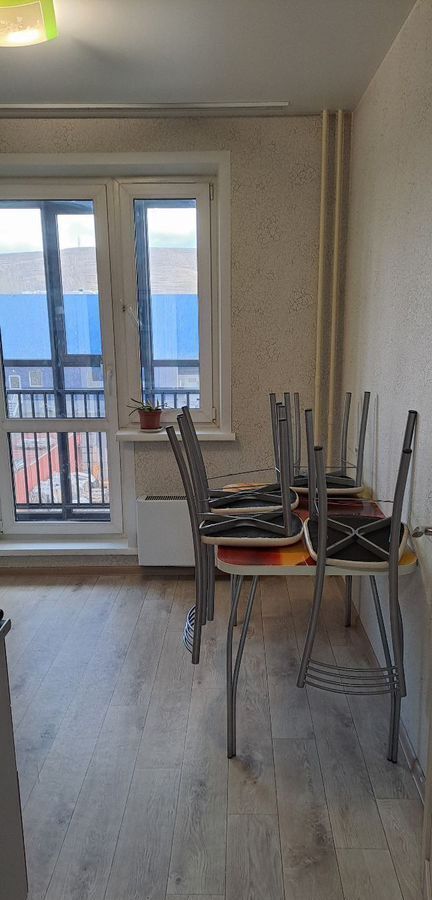 квартира г Красноярск р-н Кировский ул Апрельская 4а фото 1