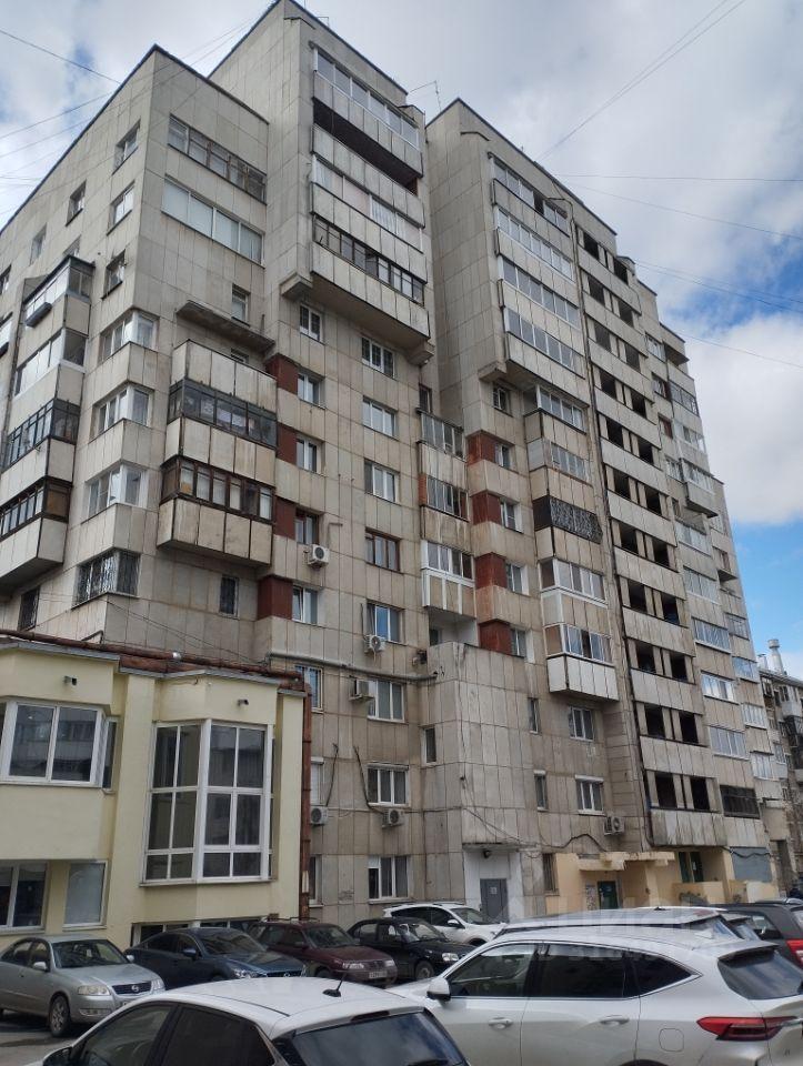 квартира г Екатеринбург р-н Октябрьский ул Луначарского 137 фото 1