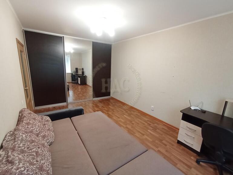 квартира г Курск р-н Центральный ул Домостроителей 1 фото 4
