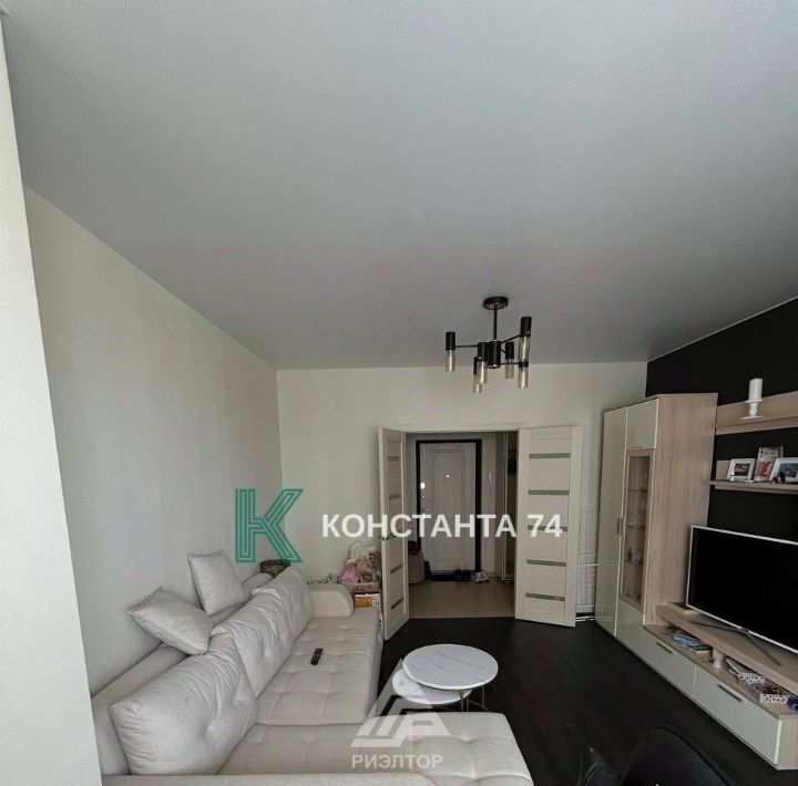 квартира г Челябинск р-н Калининский ул Братьев Кашириных 78а фото 10