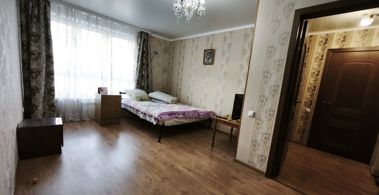 квартира г Уфа р-н Орджоникидзевский ул Российская 22 фото 1
