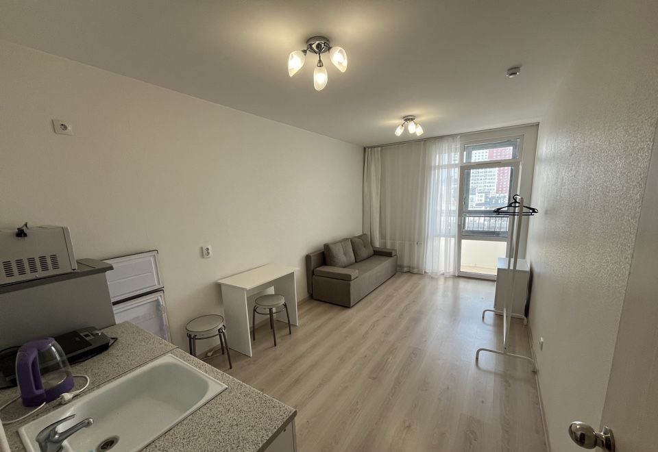 квартира г Екатеринбург Академический ул Евгения Савкова 23 фото 2
