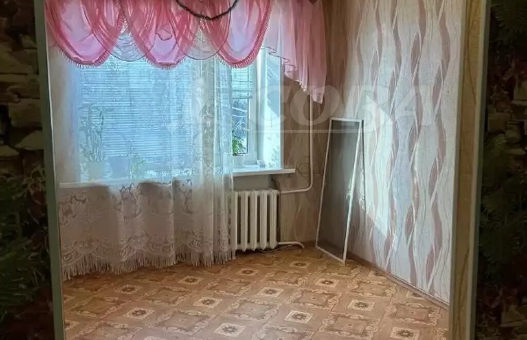 комната г Тобольск р-н мкр 6 120Д фото 1