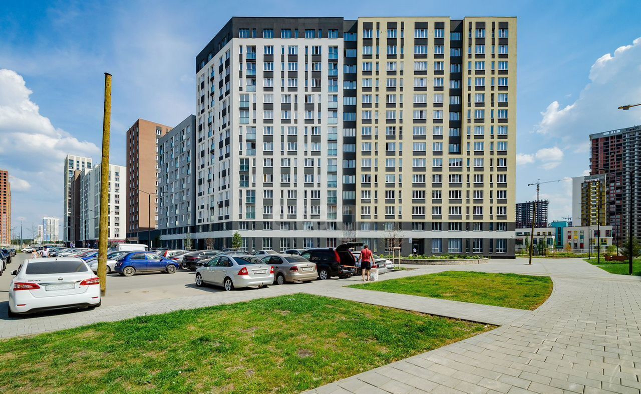 квартира г Екатеринбург Академический ул Академика Парина 41 фото 1