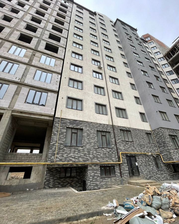 квартира г Махачкала р-н Ленинский пр-кт Насрутдинова 254к/4 фото 2